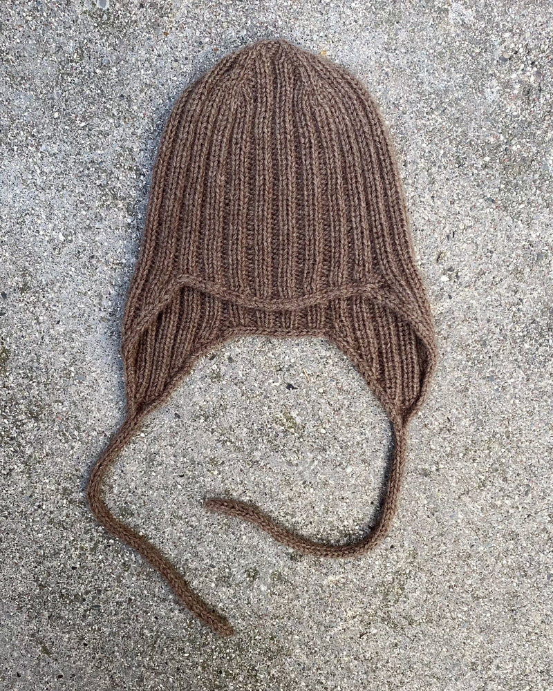 Olive's Ribbed Hat – Strickanleitung & Garnpaket