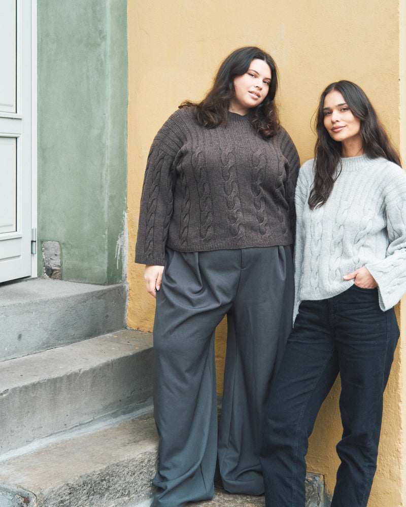 Cobra Sweater – Strickanleitung & Garnpaket - BONIFAKTUR
