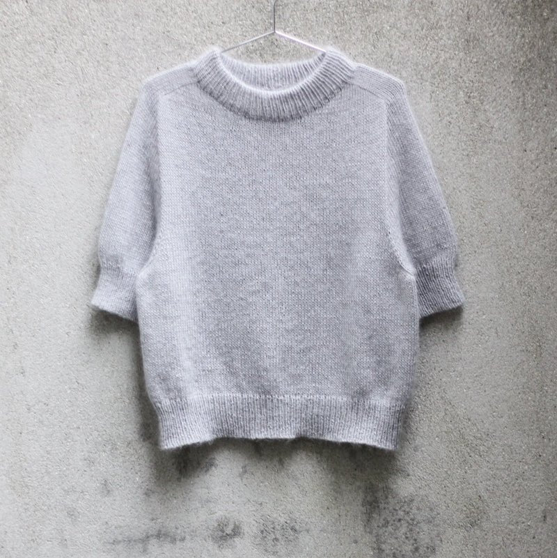 Carlie Tee – Strickanleitung & Garnpaket - BONIFAKTUR - Kleinste - Carlie Tee – Strickanleitung & Garnpaket