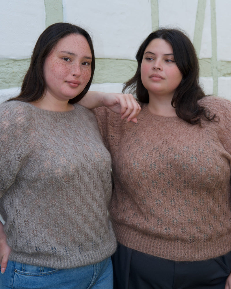 Isolde Blouse – Strickanleitung & Garnpaket - BONIFAKTUR - Kleinste -Isolde Blouse – Strickanleitung & Garnpaket - BONIFAKTUR