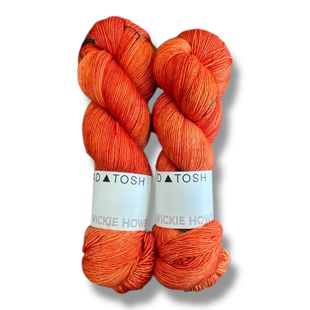 Madelinetosh Tosh Merino Light - BONIFAKTUR - Vickie Howell: Peace Fingers - Madelinetosh Tosh Merino Light