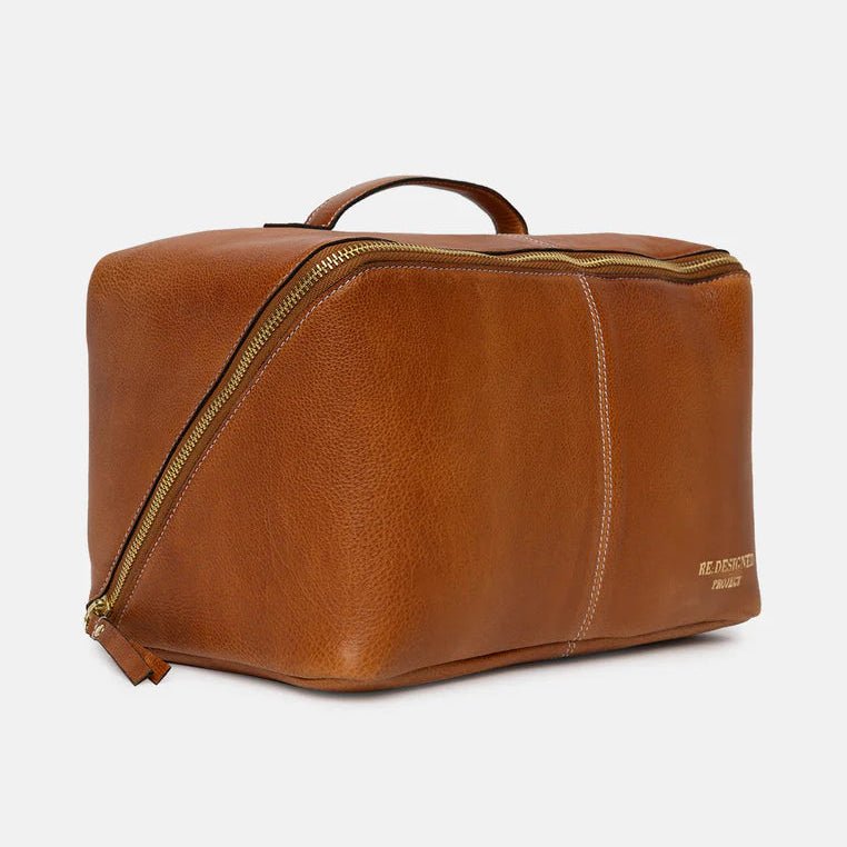 RE:DESIGNED Project 10 - BONIFAKTUR - Walnut and Gold -