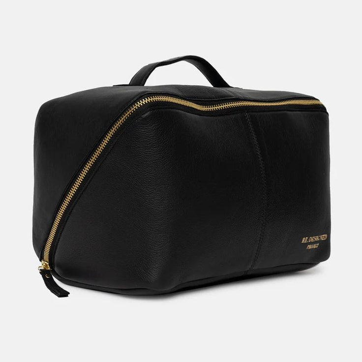 RE:DESIGNED Project 10 - BONIFAKTUR - Walnut and Gold -