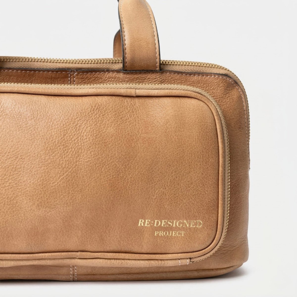 RE:DESIGNED Project 39 - BONIFAKTUR - Taupe - farbe_taupe