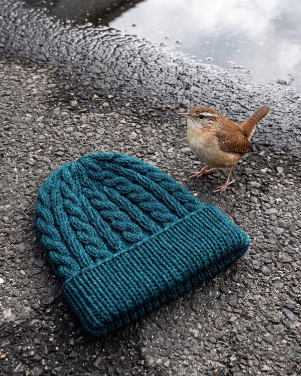 Fertige Zopfmütze aus Knitting for Olive Heavy Merino