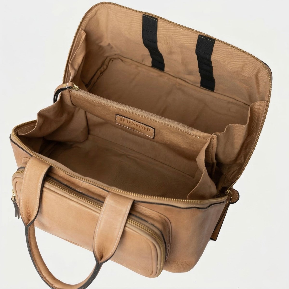 RE:DESIGNED Project 39 - BONIFAKTUR - Taupe - farbe_taupe